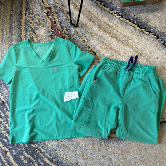 Figs Other Surgical Green Figs Scrubs Set Poshmark
